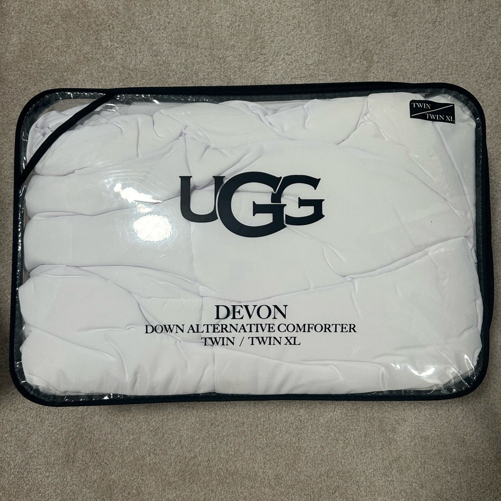 UGG Devon Down Alternative Comforter Twin/Twin XL